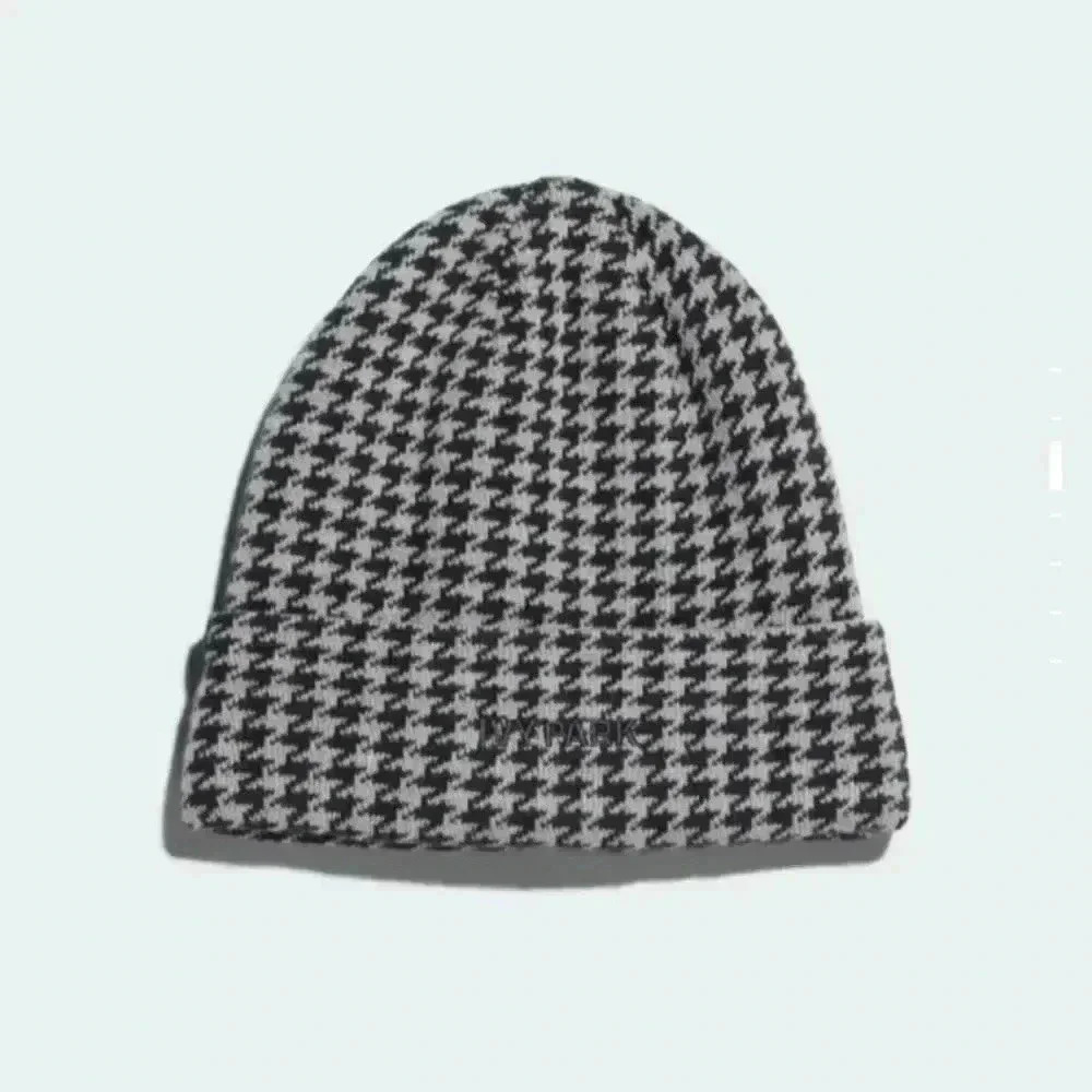 NWT Adidas x Ivy Park Beanie Houndstooth Gray Black